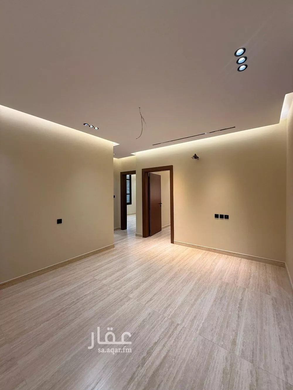 شقة 3 غرف في النعيم 4