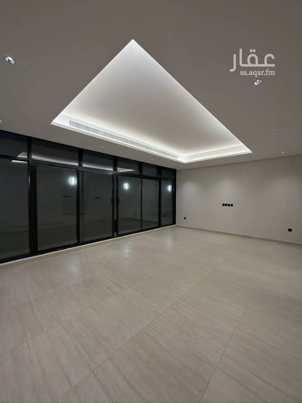 فيلا 10 غرف في النرجس 2