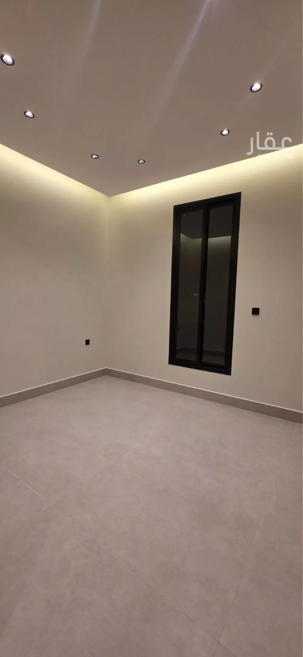 فيلا 6 غرف في العارض 5