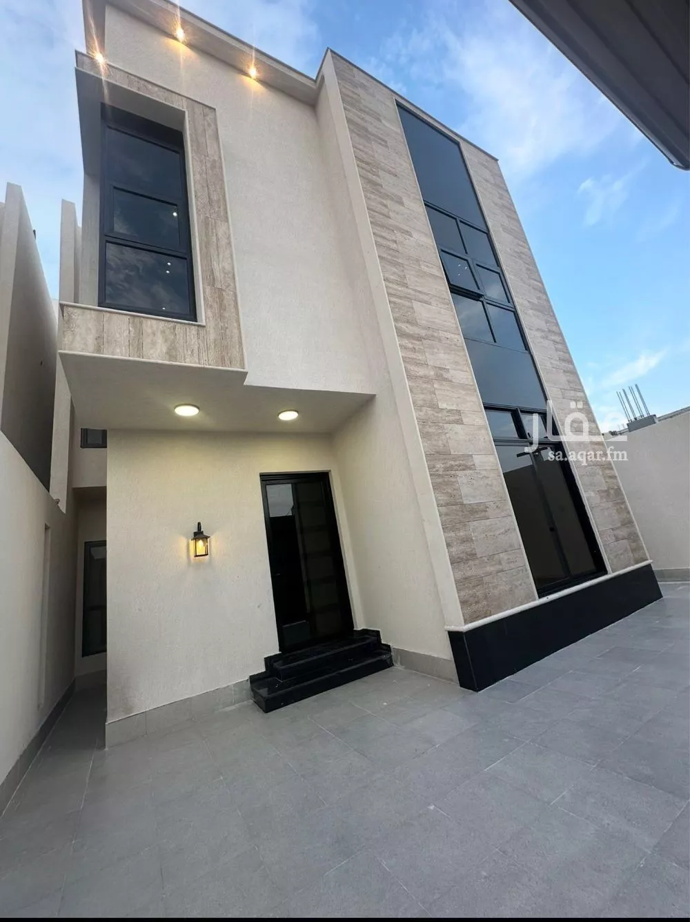 8 bedroom villa in Ash Sharq 2