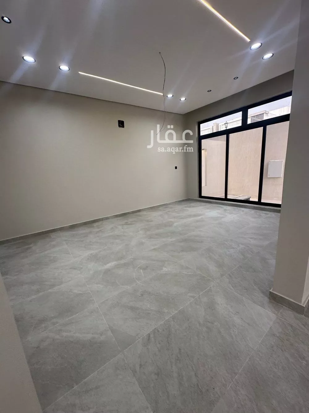 فيلا 9 غرف في الشرق 5