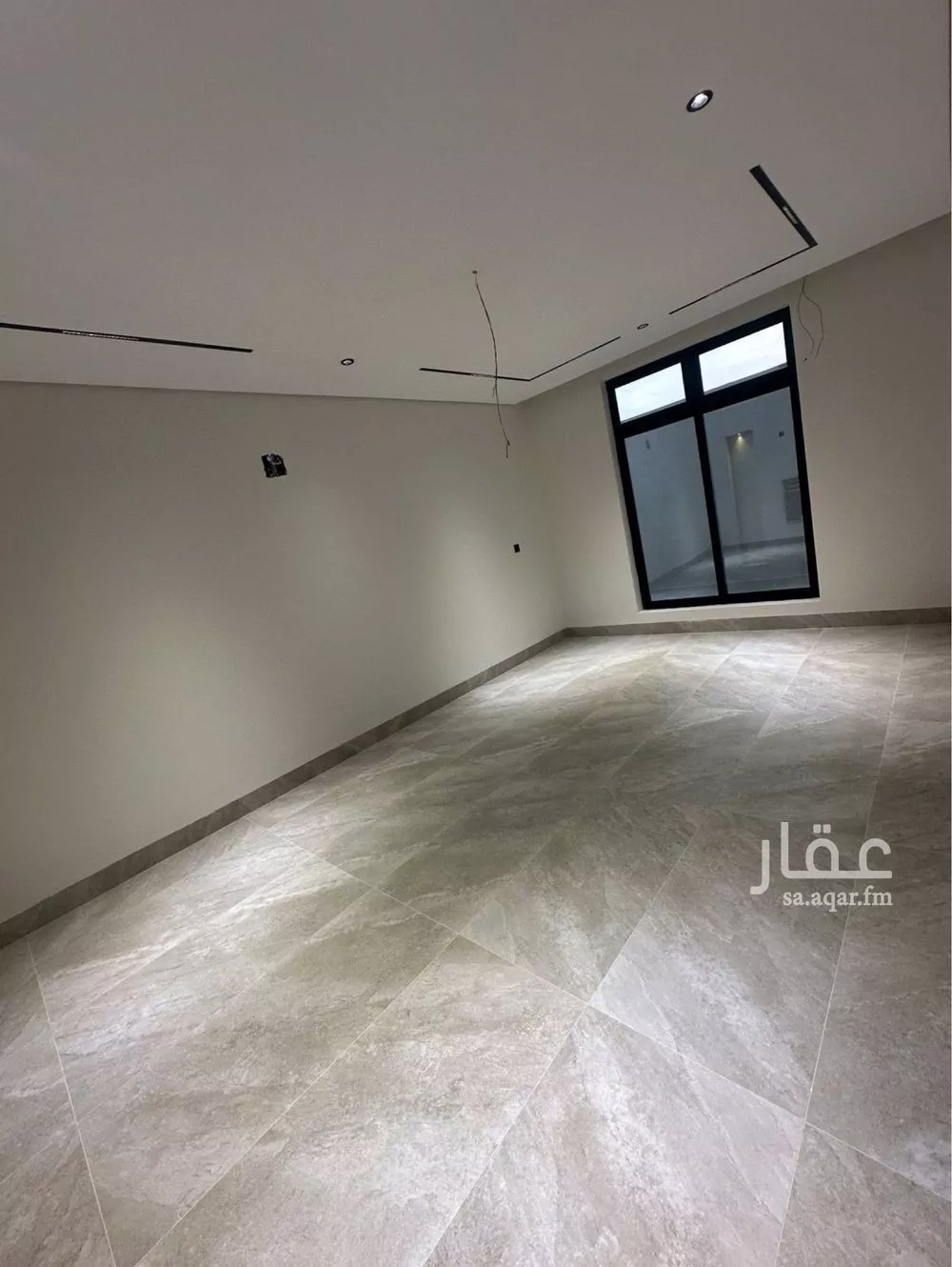 فيلا 8 غرف في الشرق 5