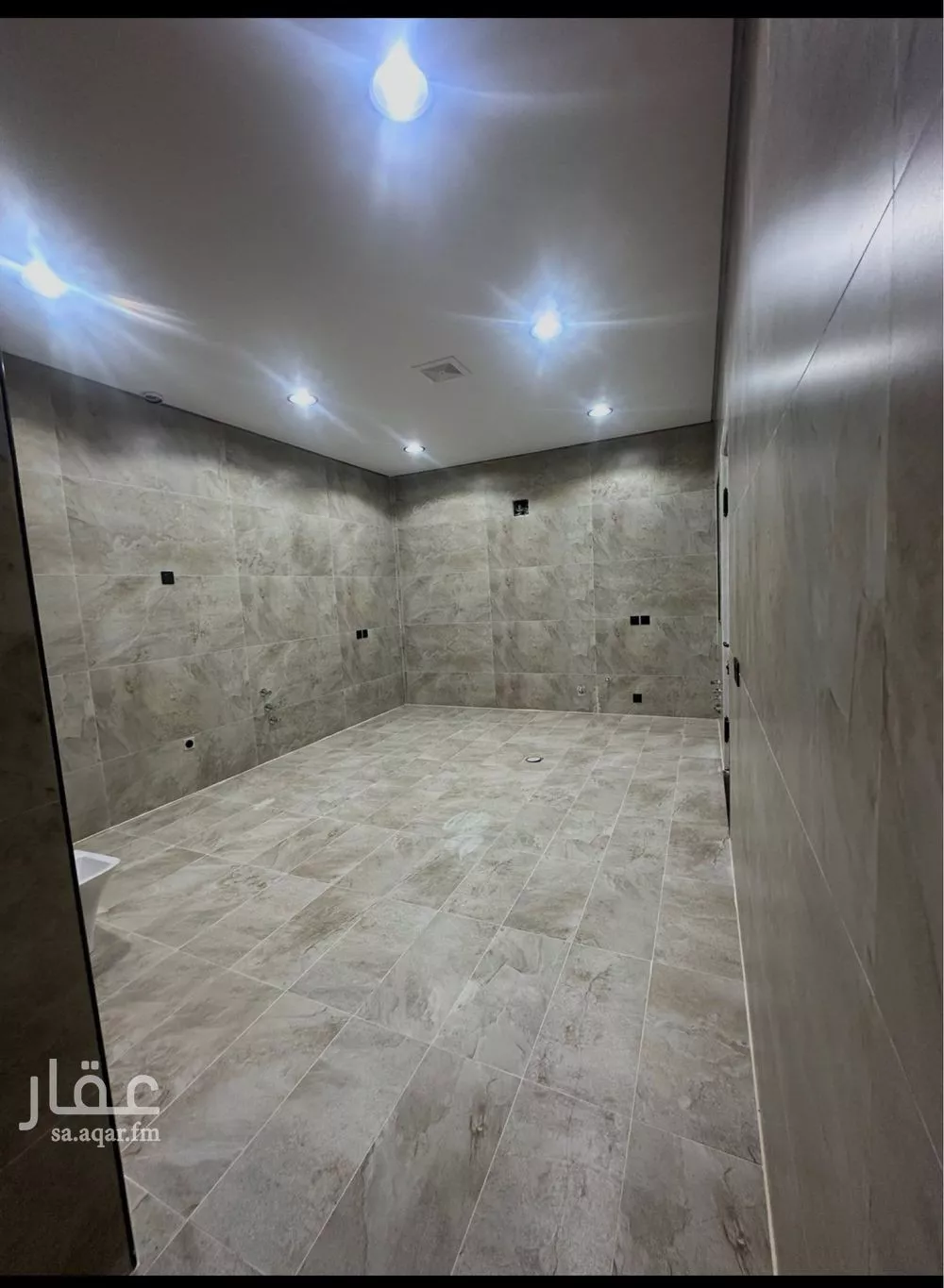 8 bedroom villa in Ash Sharq 3