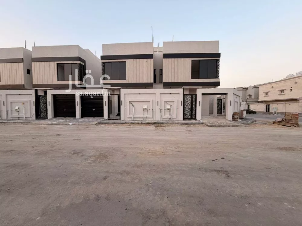 فيلا 8 غرف في الشراع 1