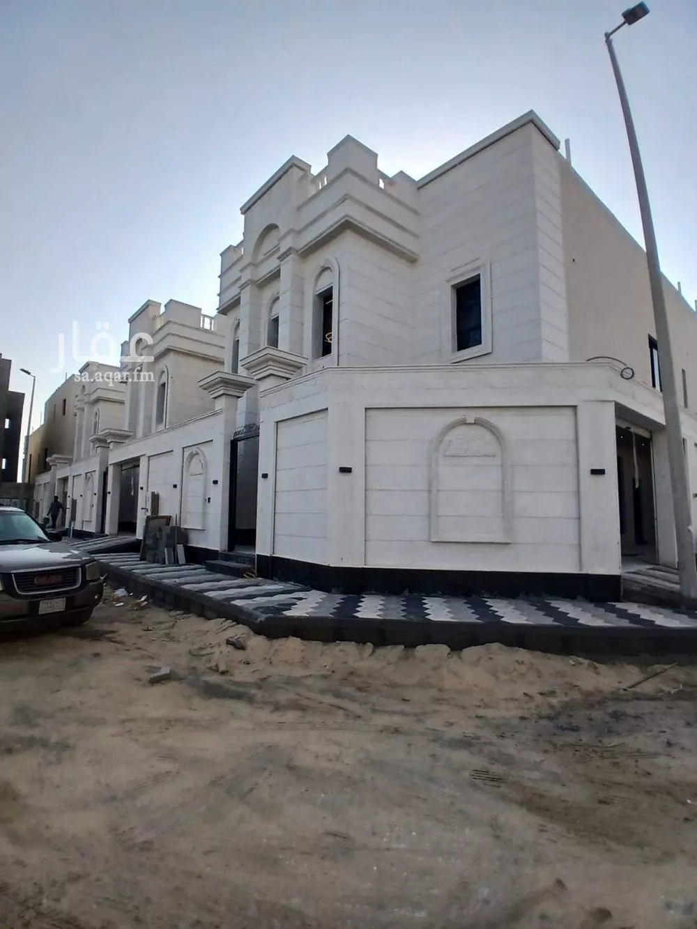 9 bedroom villa in Al Amwaj 3