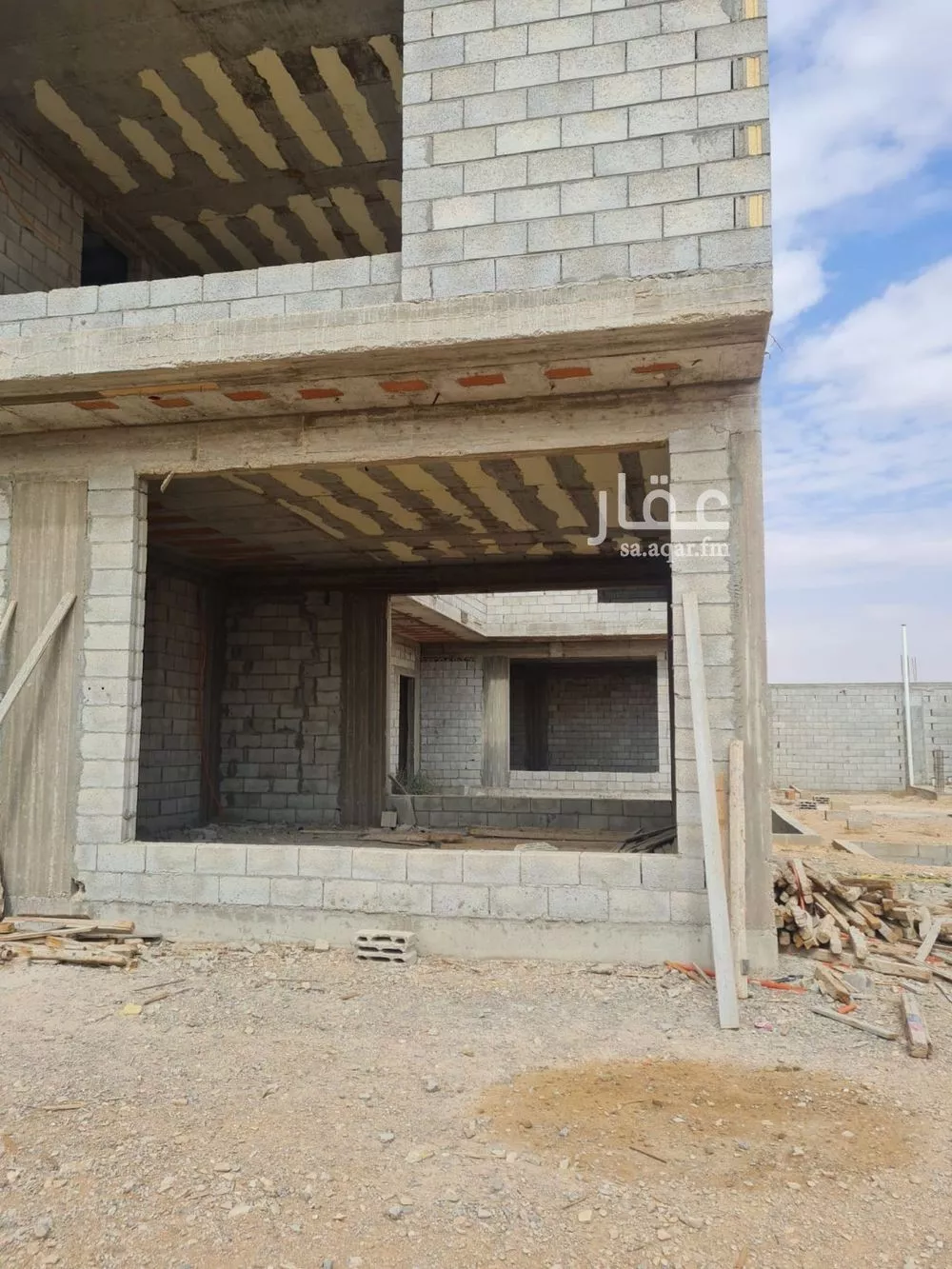 أرض 910 م² في بنبان 2