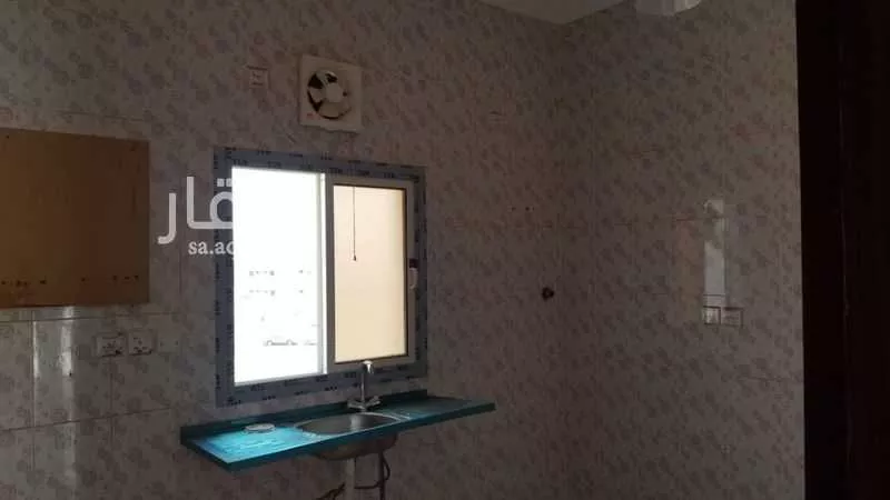 عقار 20 غرف في الفروسية، جدة 11