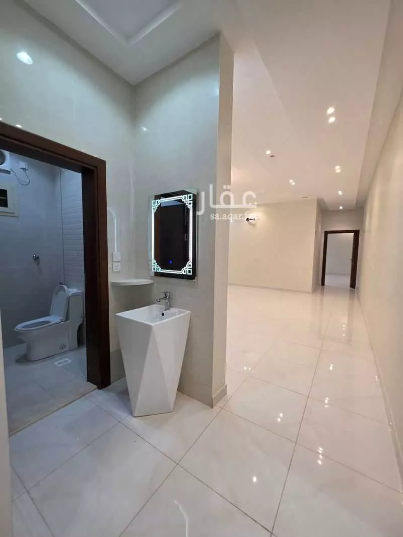 عقار 44 غرف في الفروسية، جدة 17