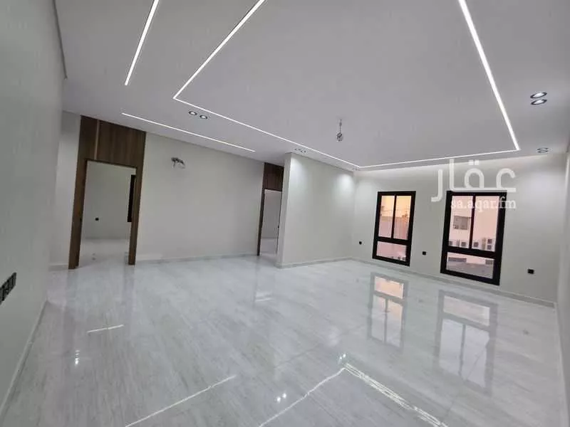 عمارة 874 م² في الصالحية 5