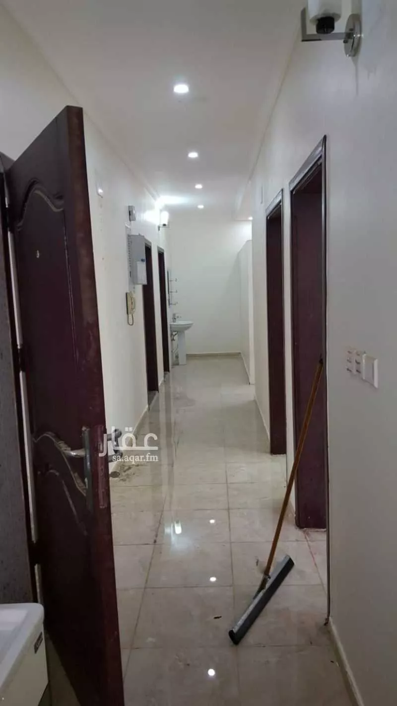 عقار 20 غرف في الفروسية، جدة 12