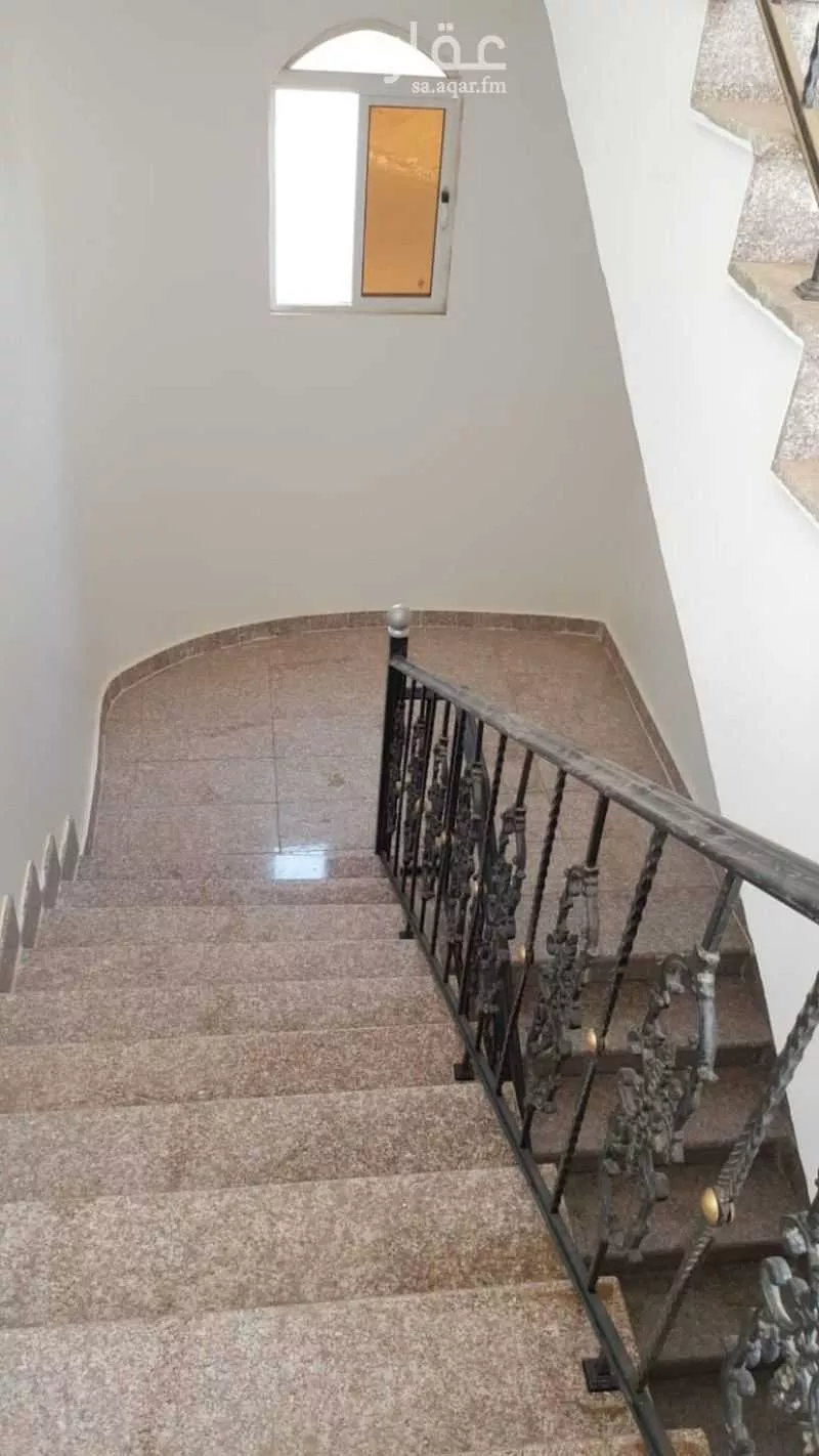 عقار 20 غرف في الفروسية، جدة 16