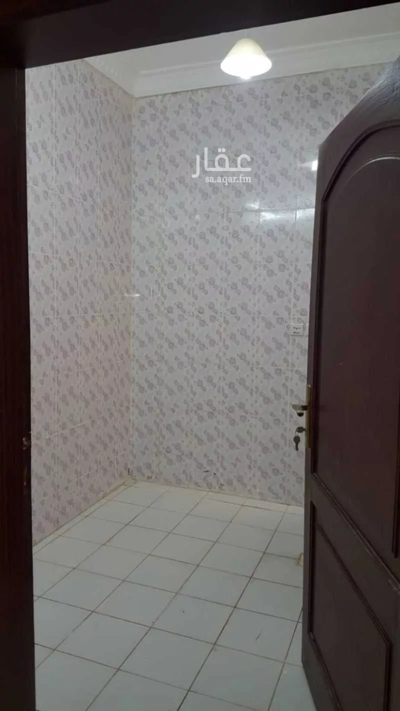 عقار 20 غرف في الفروسية، جدة 17