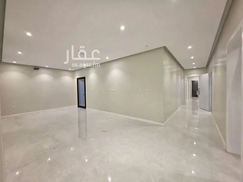 عمارة 450 م² في الفروسية 4