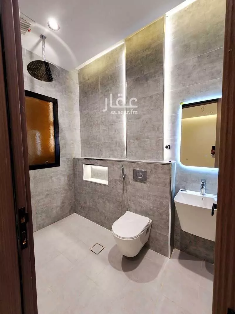 4 bedroom apartment in Al Bashaer, Jeddah 4