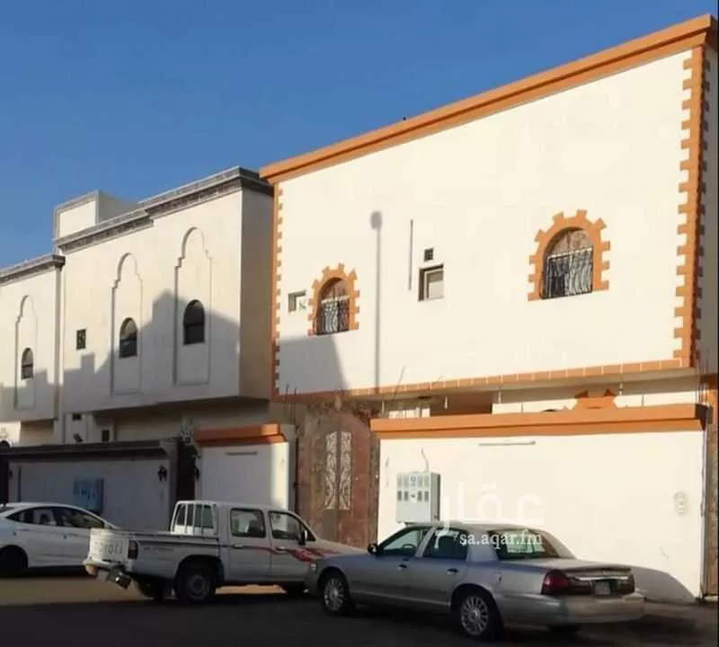 عمارة 339 م² في ابو بريقاء