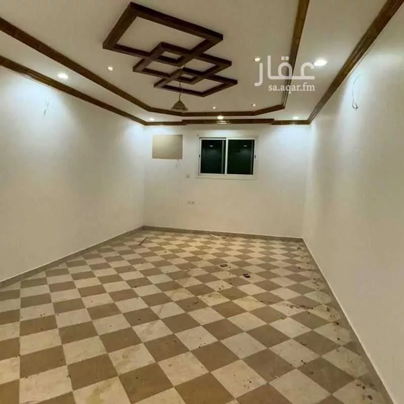 فيلا 6 غرف في العريجاء الغربية 2