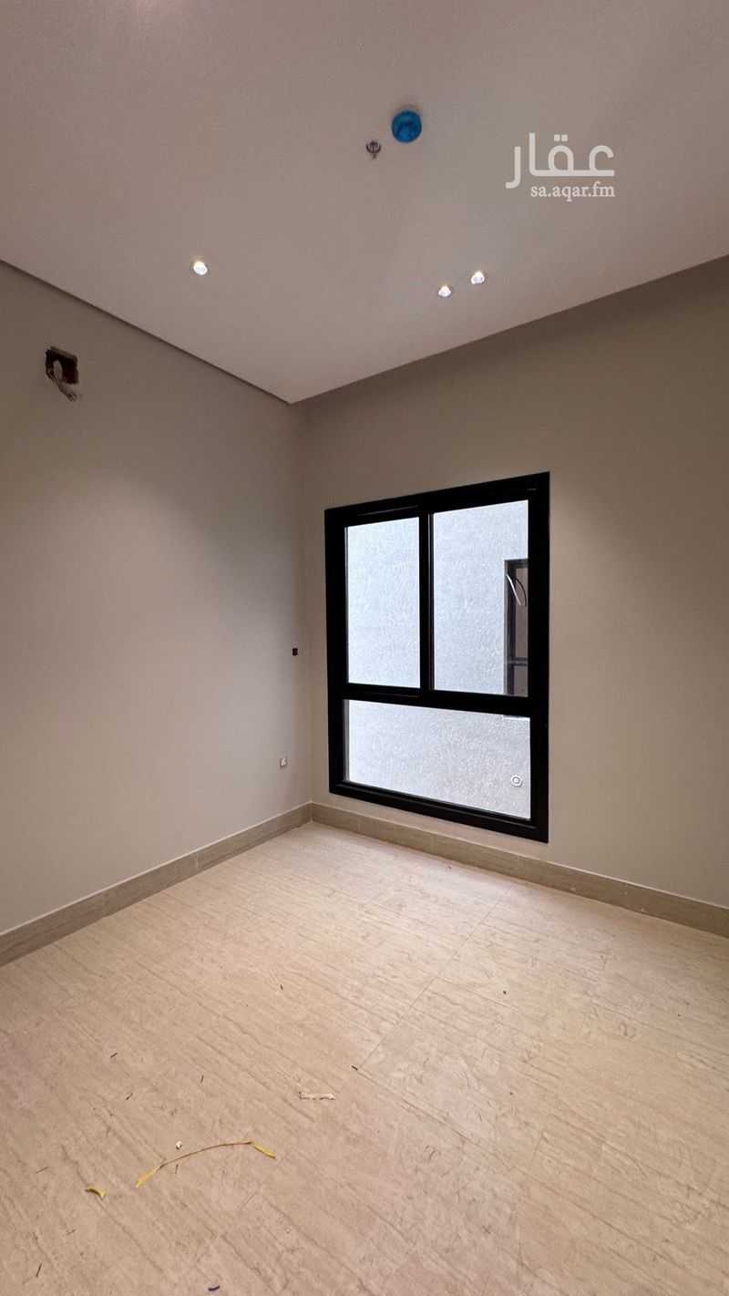 3 bedroom apartment in Granada, Riyadh 4