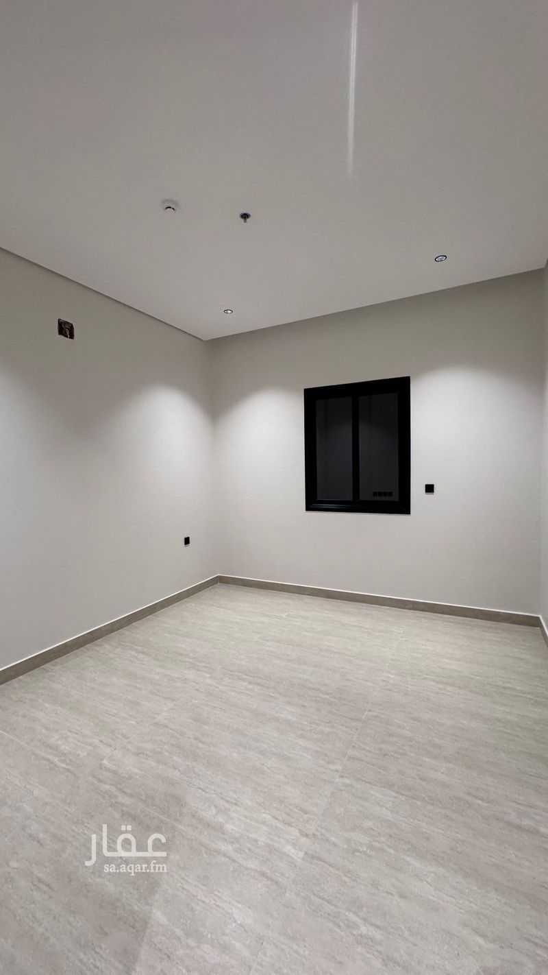 41 bedroom building in Granada, Riyadh 3