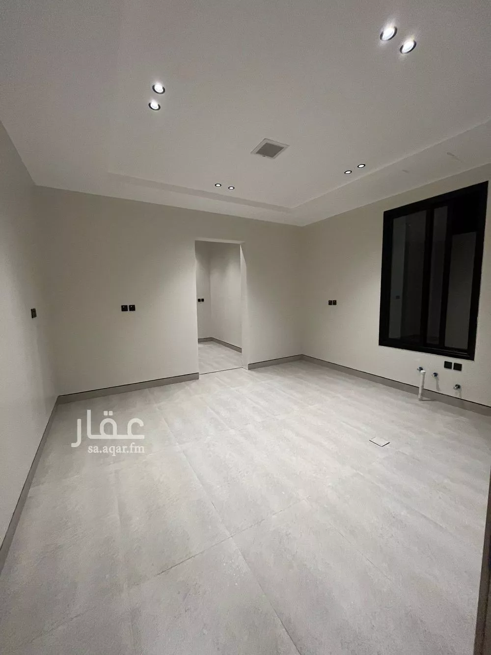 3 bedroom floor in Al Khaleej 4