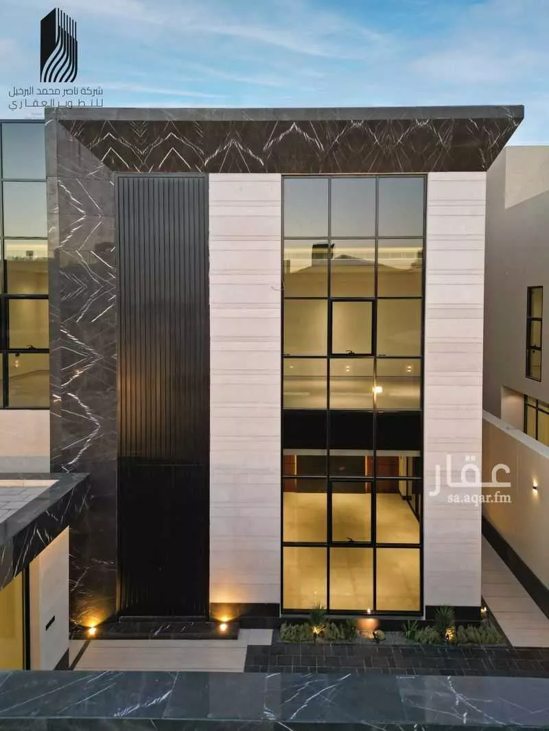 فيلا 6 غرف في الملقا 2