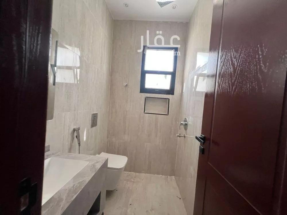 شقة 3 غرف في عكاظ 5