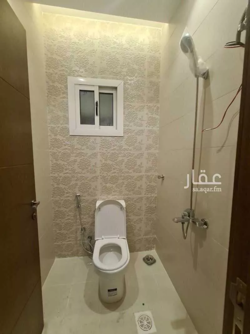 4 bedroom apartment in Al Rabwa, Jeddah 4