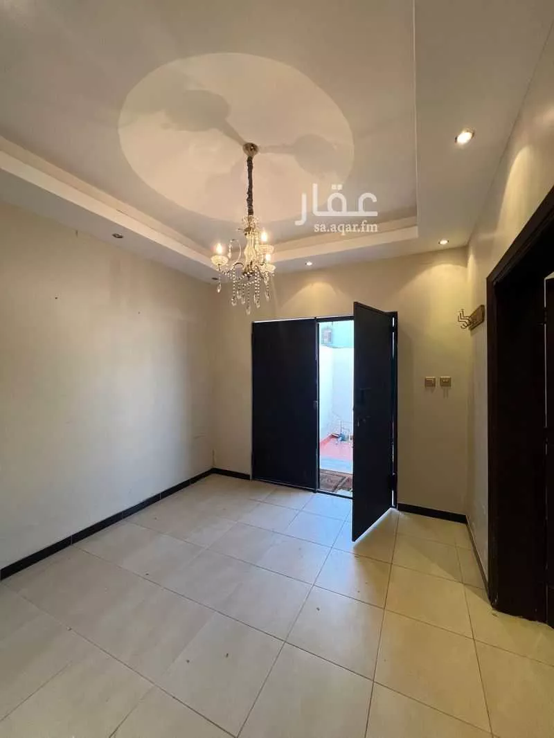 دور 4 غرف في البساتين 2