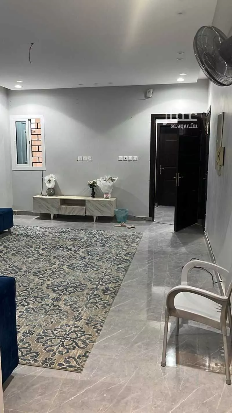 شقة 5 غرف في العكيشية 5