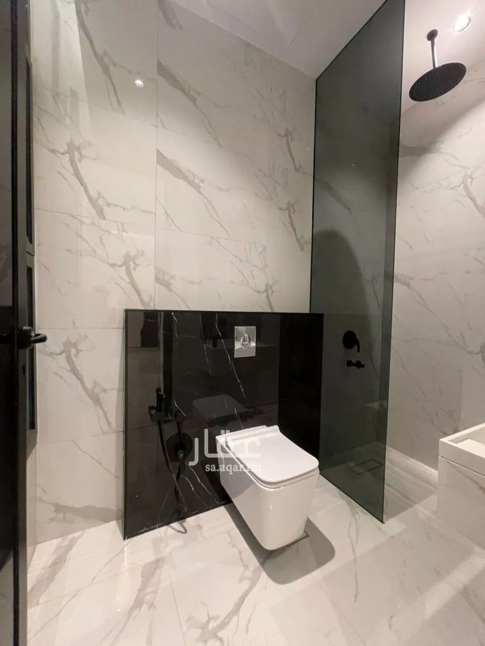 فيلا 4 غرف في النرجس 4