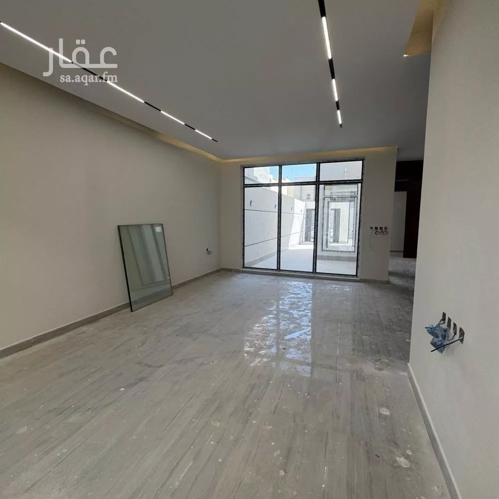 فيلا 5 غرف في النرجس 5