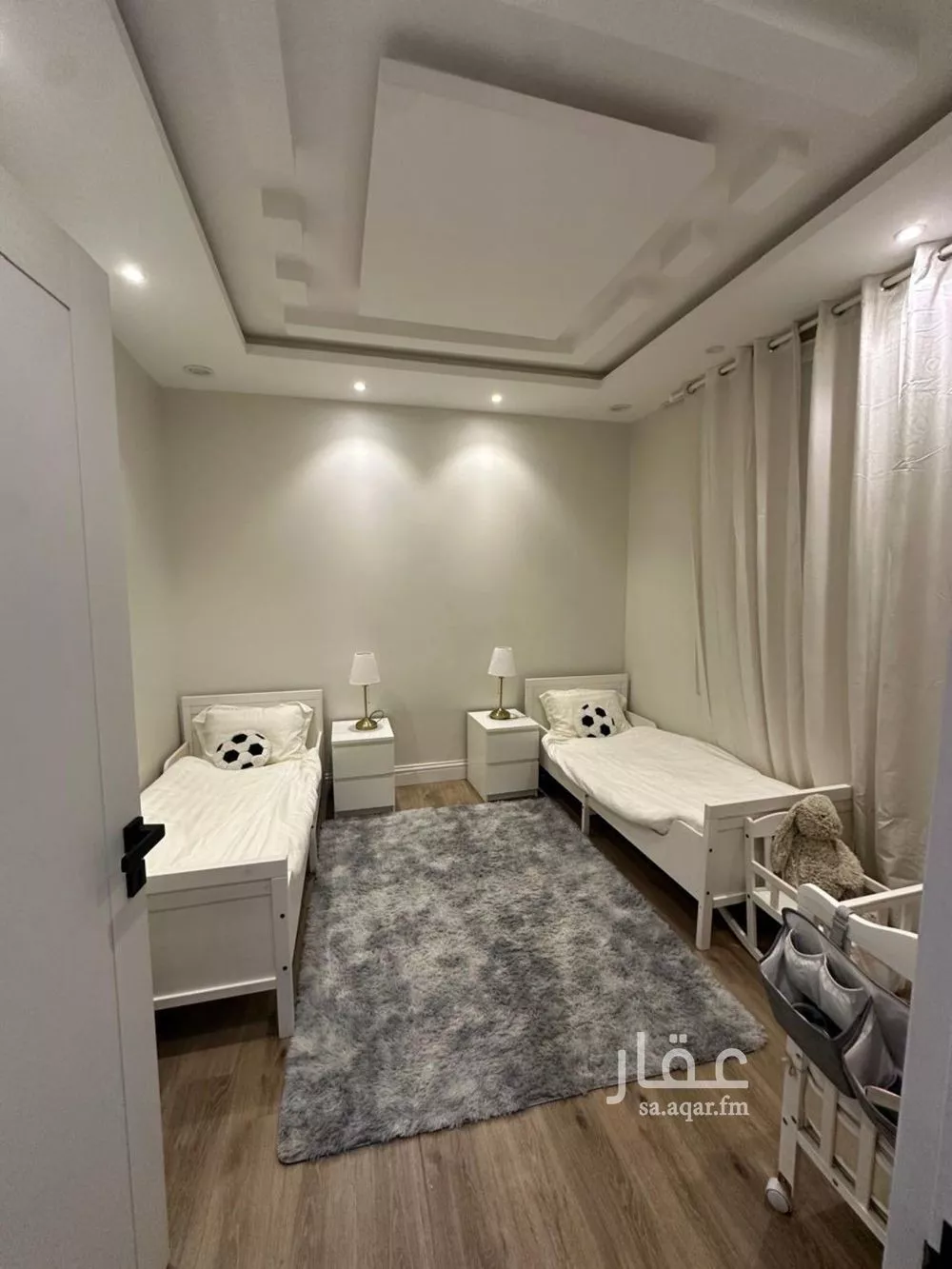 فيلا 5 غرف في العارض 3