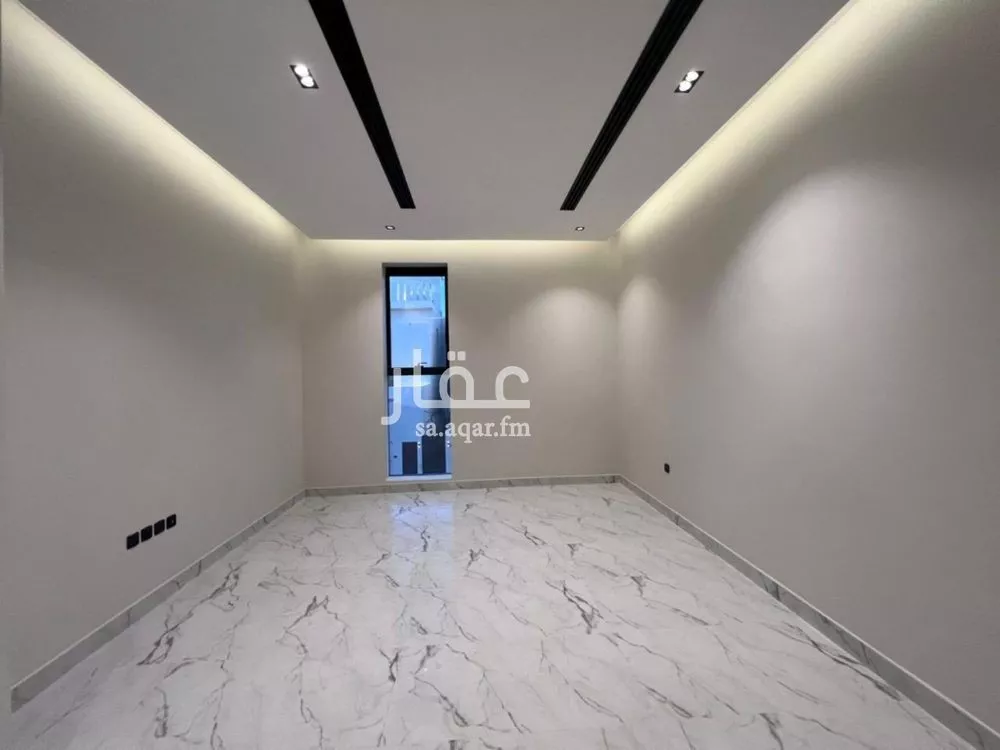 فيلا 5 غرف في النرجس 4