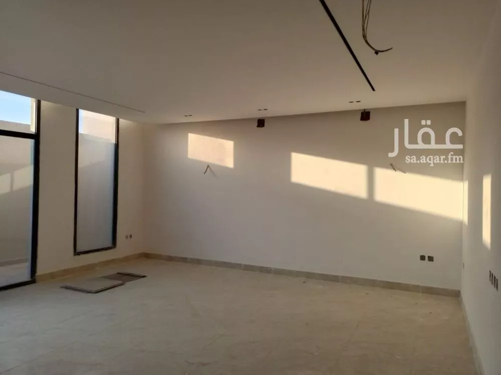 فيلا 4 غرف في النرجس 3