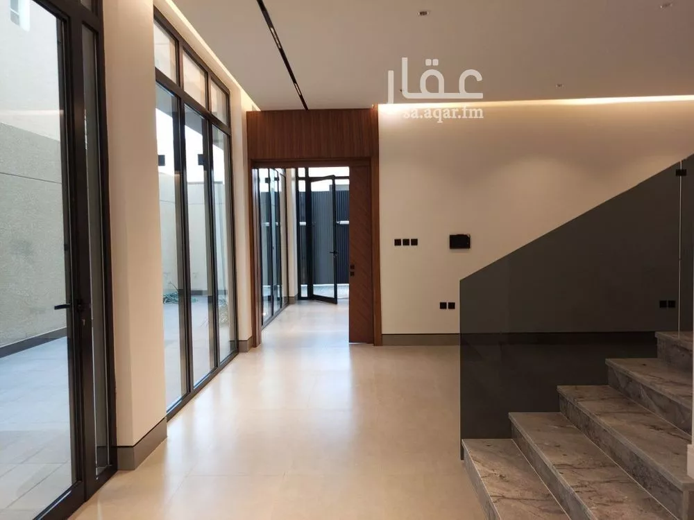 5 bedroom villa in Al Narjis 3