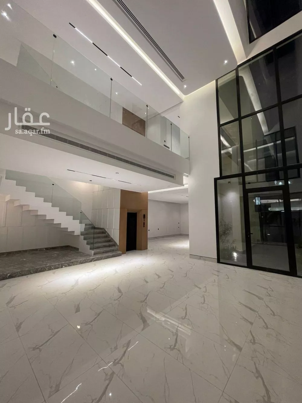 فيلا 5 غرف في النرجس 3