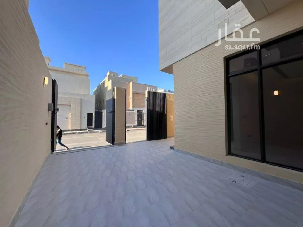 فيلا 5 غرف في النرجس 2