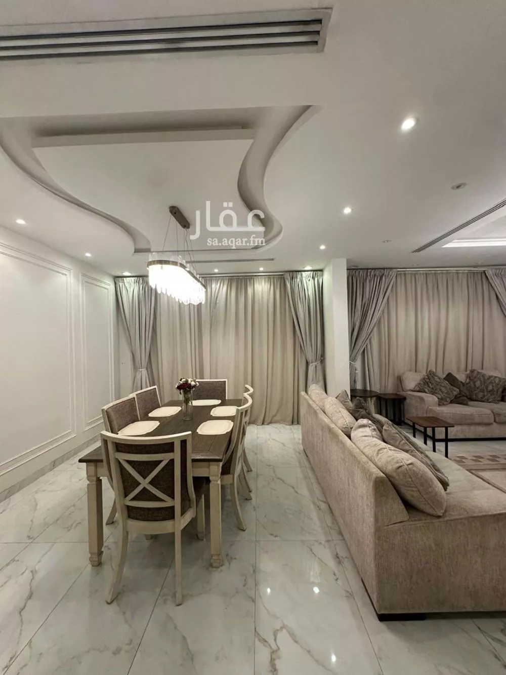 فيلا 5 غرف في العارض 4