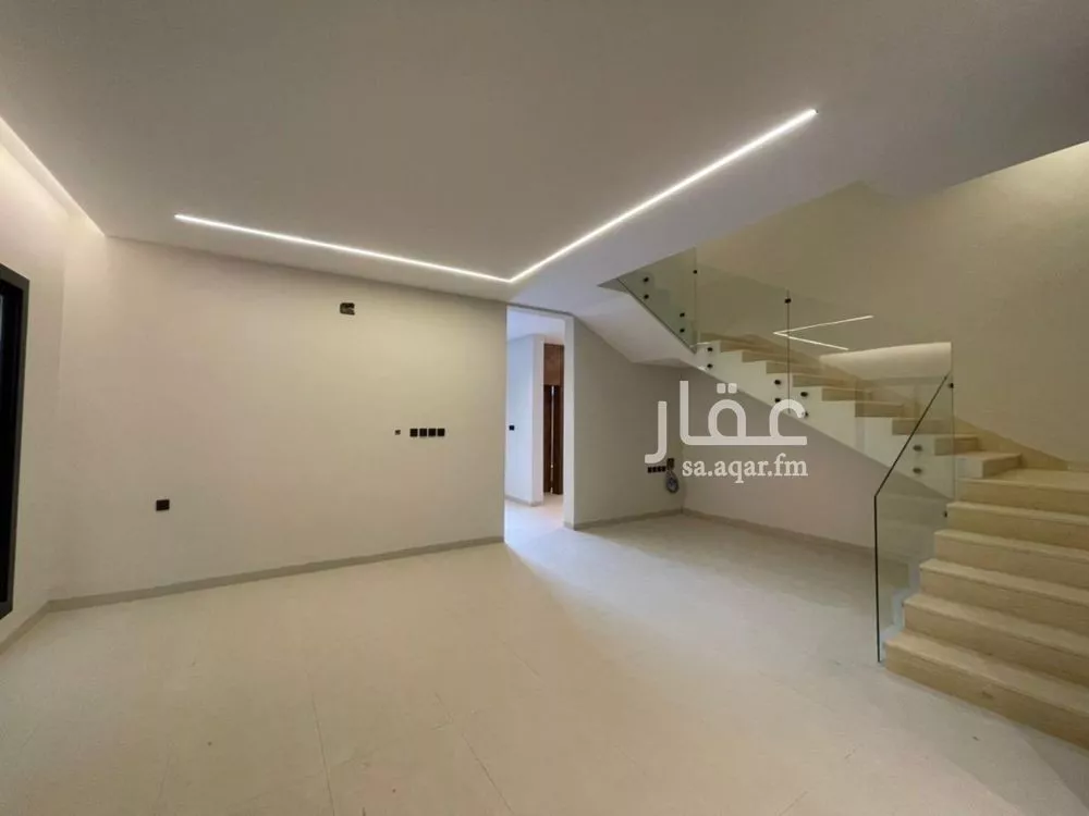 فيلا 5 غرف في العارض 5