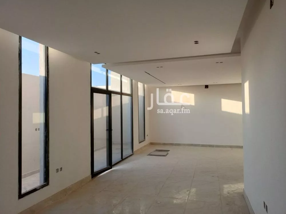 فيلا 4 غرف في النرجس 4