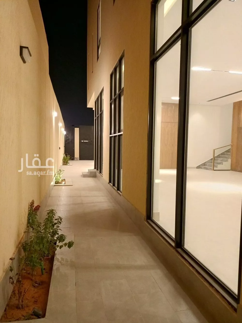 فيلا 4 غرف في النرجس 4