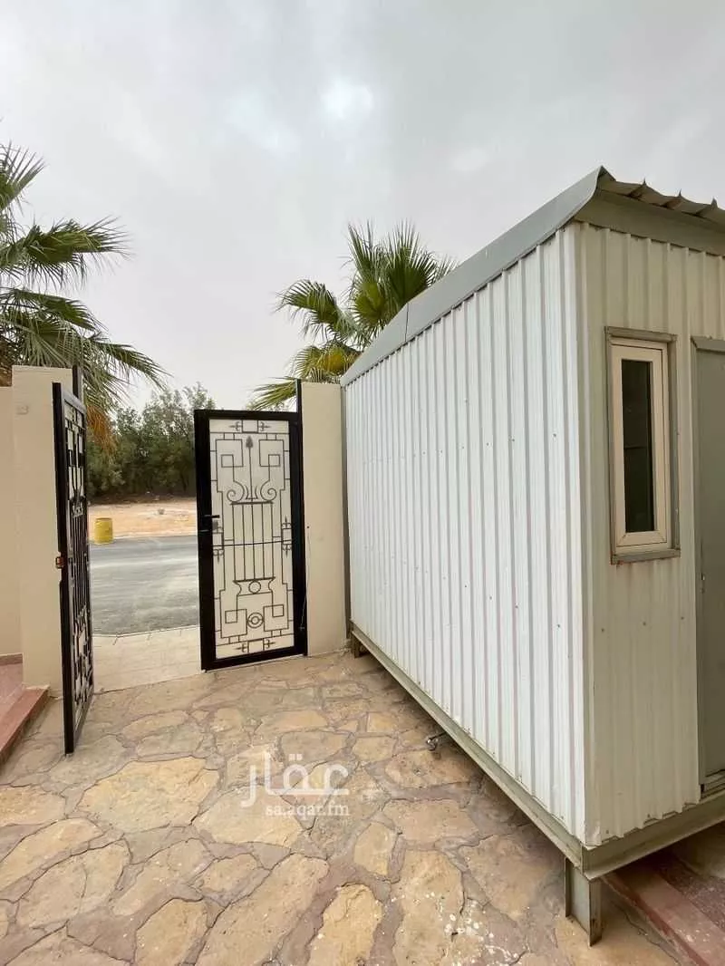 9 bedroom villa in Al Manar 3