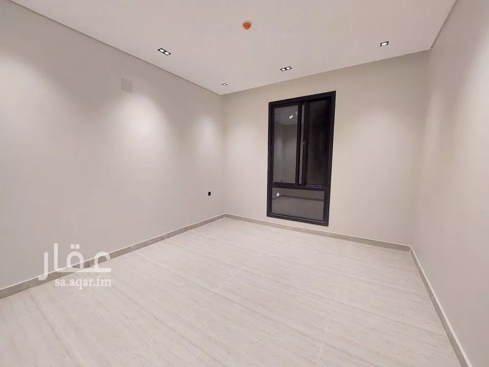 3 bedroom apartment in Okaz, Riyadh 7