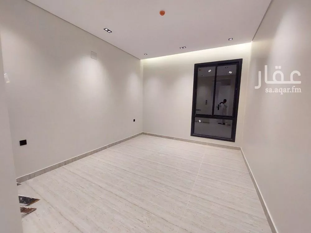 3 bedroom apartment in Okaz, Riyadh 4