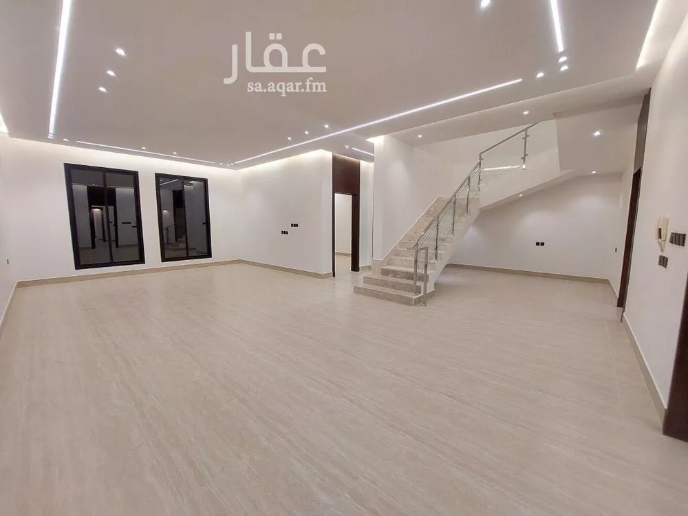 4 bedroom villa in Tuwaiq, Riyadh 11