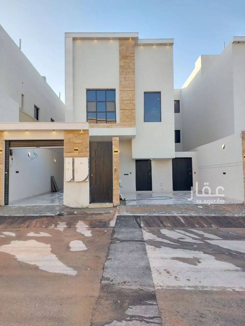 4 bedroom floor in Okaz 2