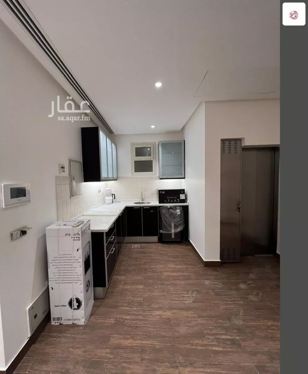 5 bedroom villa in Al Muhammadiyah, Riyadh 22