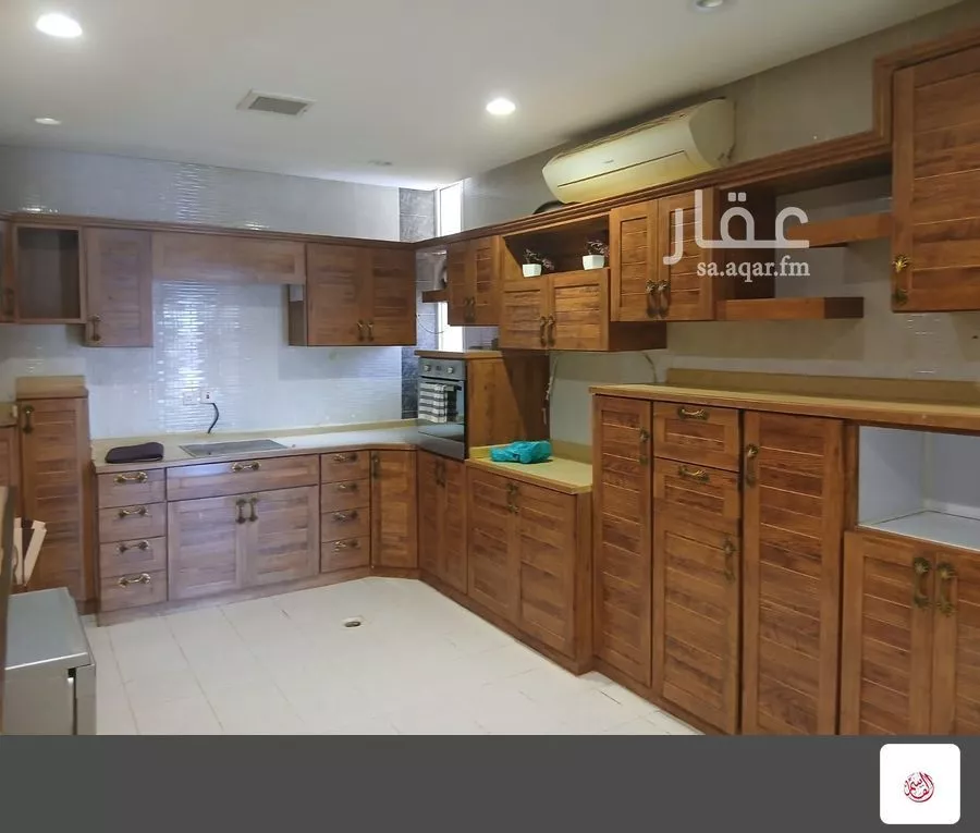 4 bedroom villa in Laban, Riyadh 23