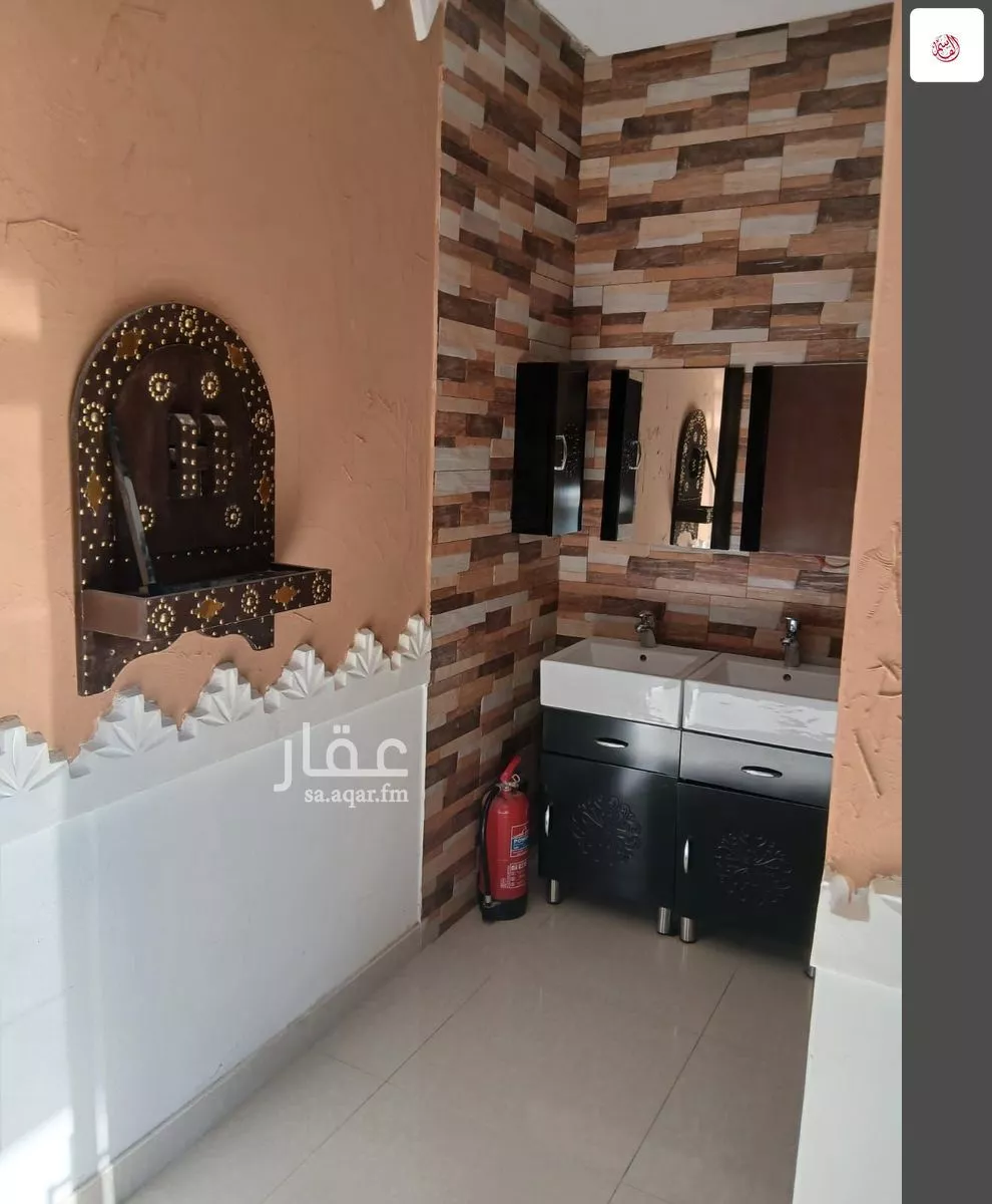 4 bedroom villa in Laban, Riyadh 18