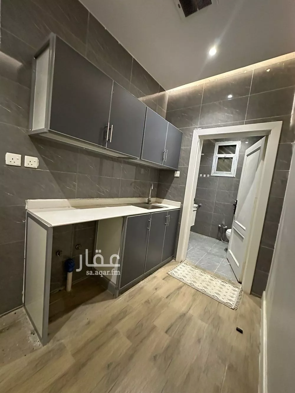 شقة 1 غرف في النزهة 5