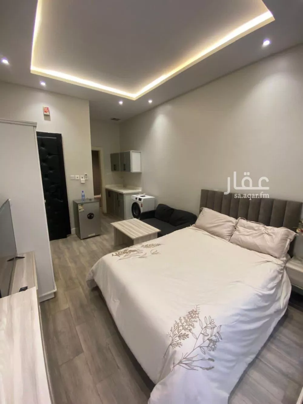 1 bedroom apartment in Al Falah 3